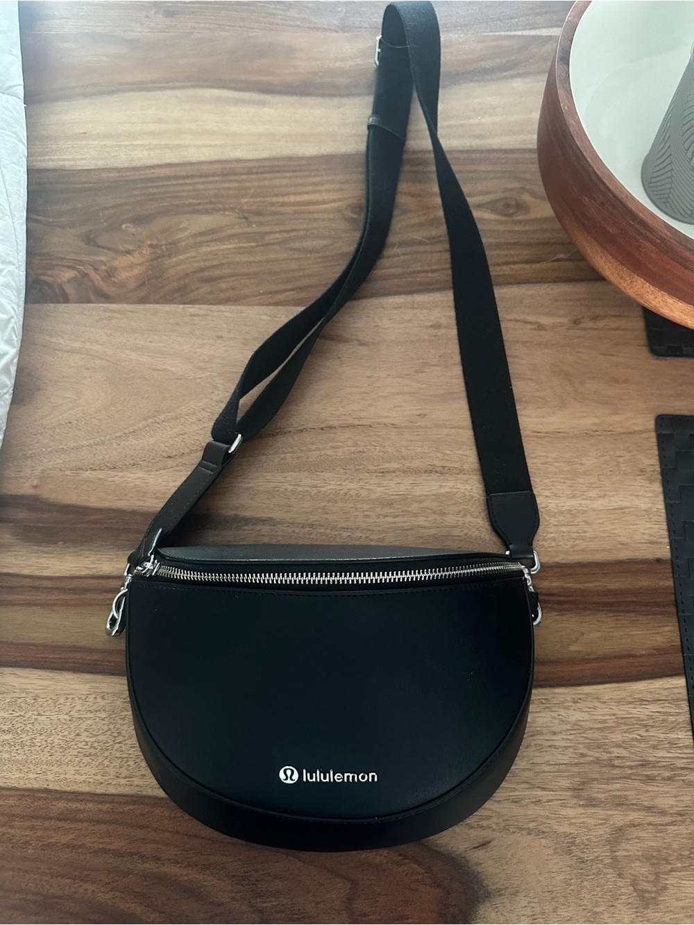 lululemon athletica cactus leather Black Crescent Crossbody purse